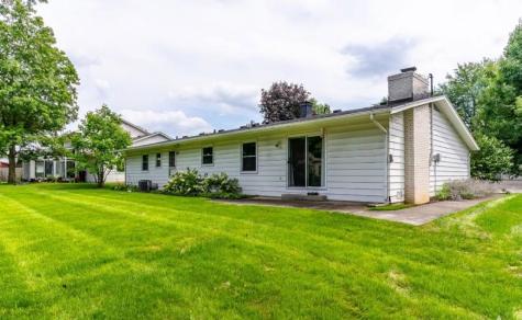 2727 Roscommon Drive Fort Wayne IN 46805