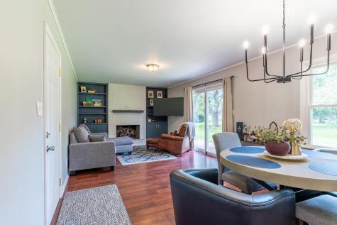 2727 Roscommon Drive Fort Wayne IN 46805