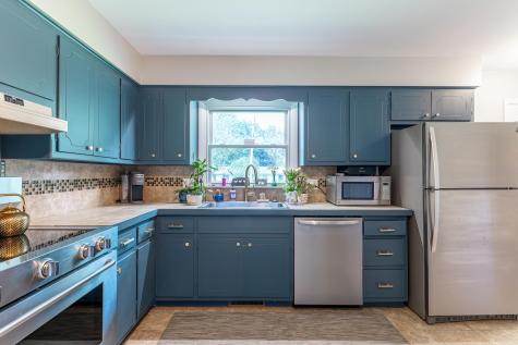 2727 Roscommon Drive Fort Wayne IN 46805