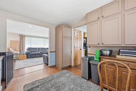 5321 Hampstead Lane Fort Wayne IN 46815