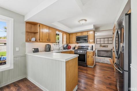 5321 Hampstead Lane Fort Wayne IN 46815