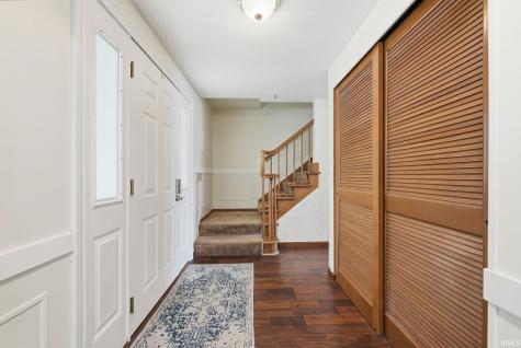 5321 Hampstead Lane Fort Wayne IN 46815