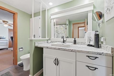 5321 Hampstead Lane Fort Wayne IN 46815