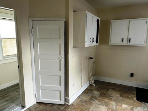 1303 S Liberty Street Muncie IN 47302