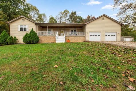 305 Candlelight Lane Oolitic IN 47451