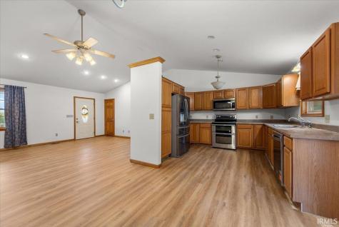 305 Candlelight Lane Oolitic IN 47451