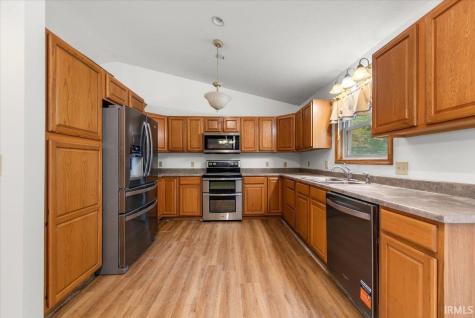 305 Candlelight Lane Oolitic IN 47451