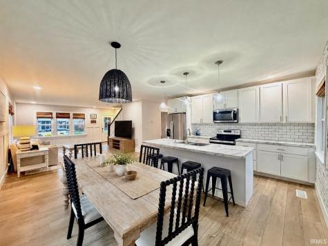 1917 E Mulberry Street Evansville IN 47714