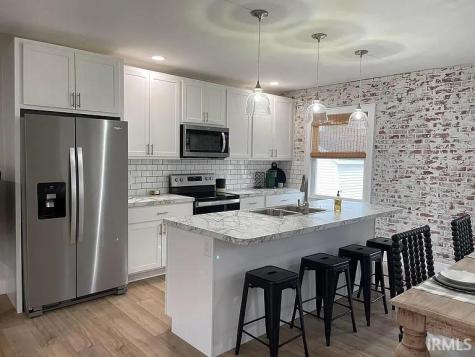 1917 E Mulberry Street Evansville IN 47714