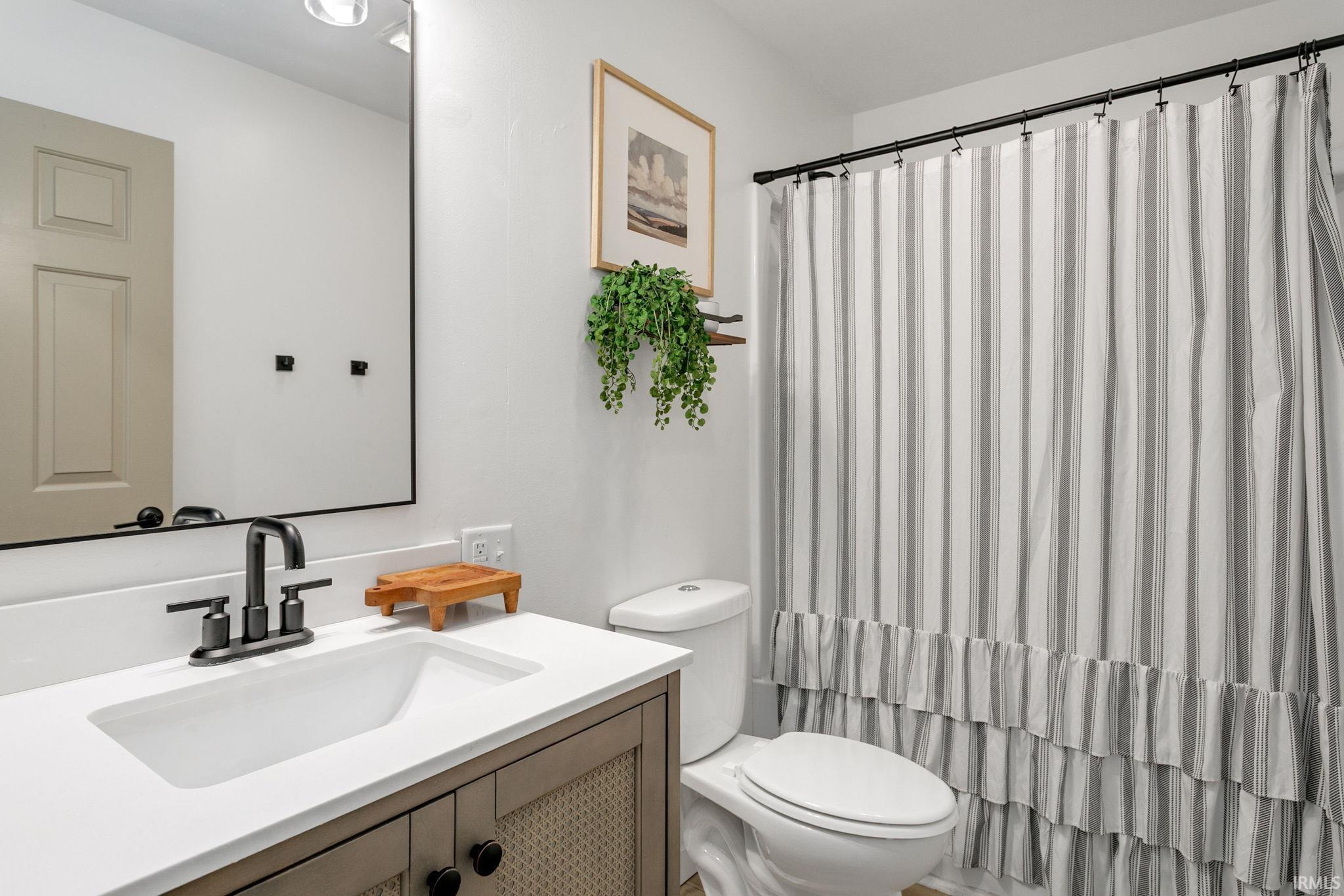 13550 Dragoon Trail Mishawaka IN 46544