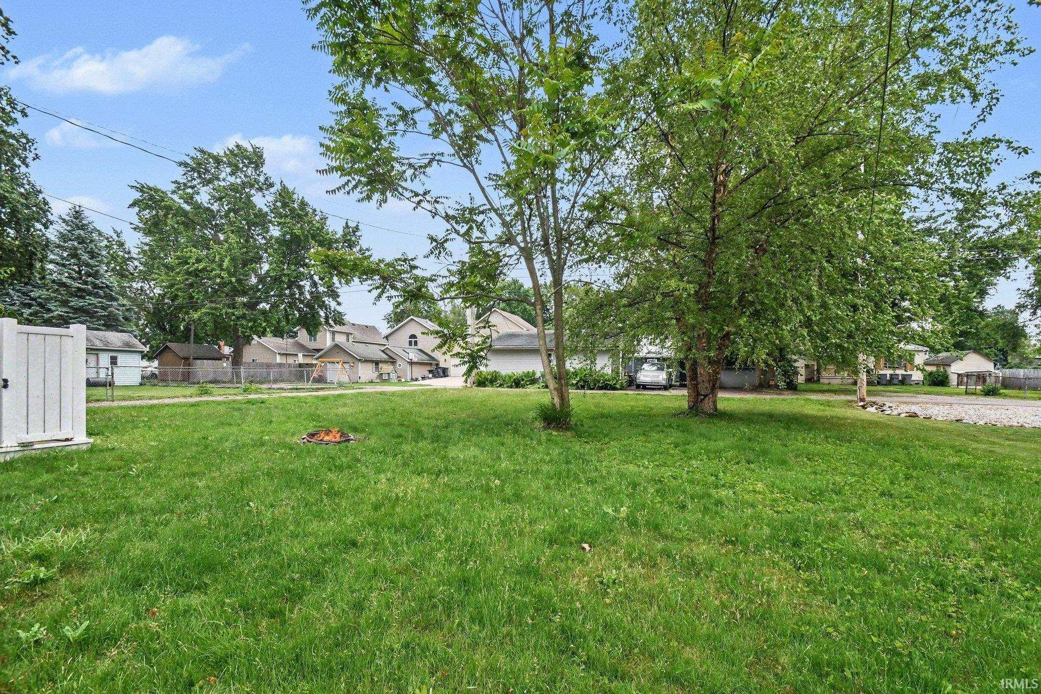 457 E Centennial Nappanee IN 46550