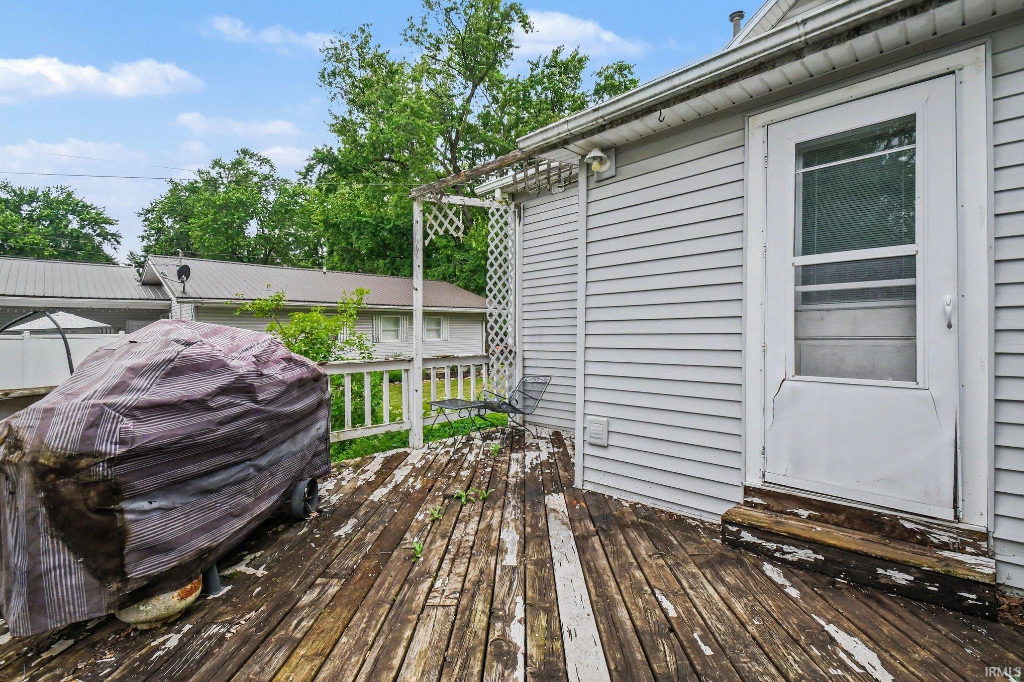 457 E Centennial Nappanee IN 46550