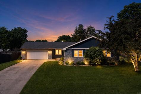 9227 Soaring Hill Place Fort Wayne IN 46804