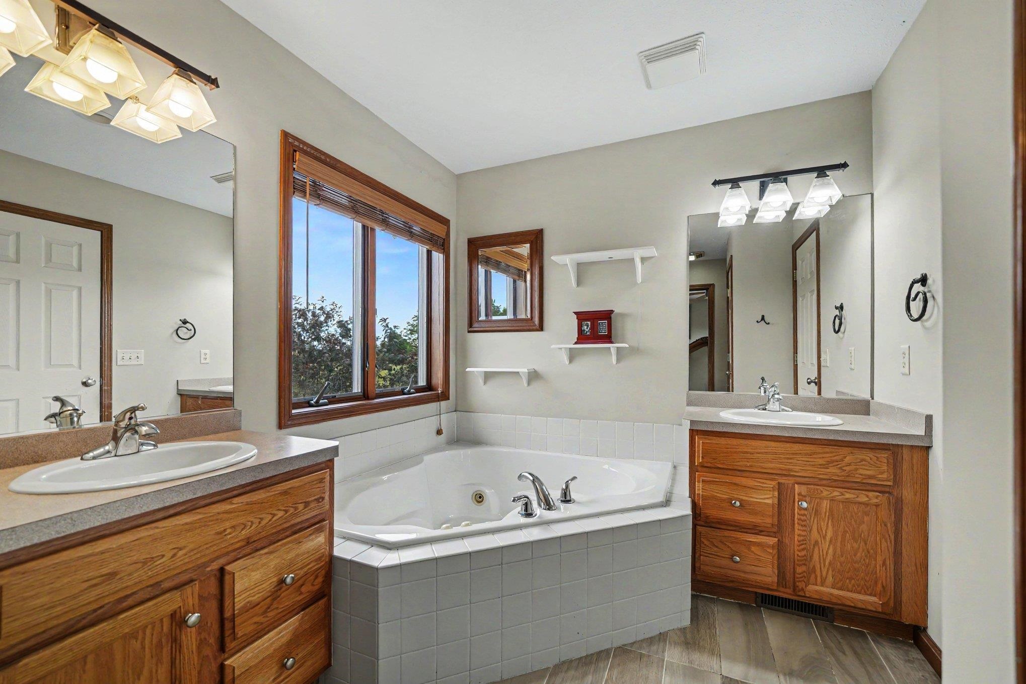 1479 Golf View Drive Nappanee IN 46550