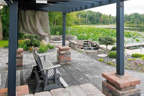 274 W Waldron Lake Drive Wawaka IN 46794
