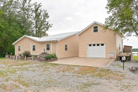 274 W Waldron Lake Drive Wawaka IN 46794