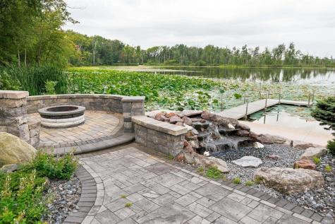 274 W Waldron Lake Drive Wawaka IN 46794