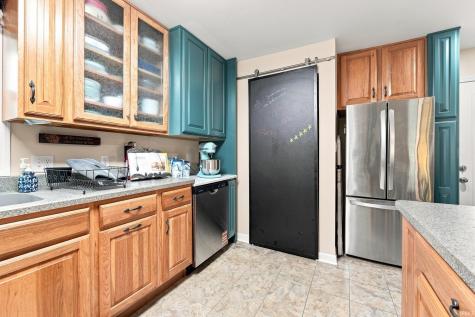 274 W Waldron Lake Drive Wawaka IN 46794