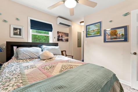 274 W Waldron Lake Drive Wawaka IN 46794