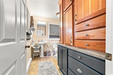 274 W Waldron Lake Drive Wawaka IN 46794