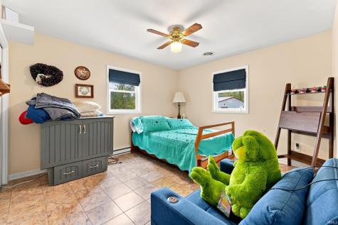 274 W Waldron Lake Drive Wawaka IN 46794
