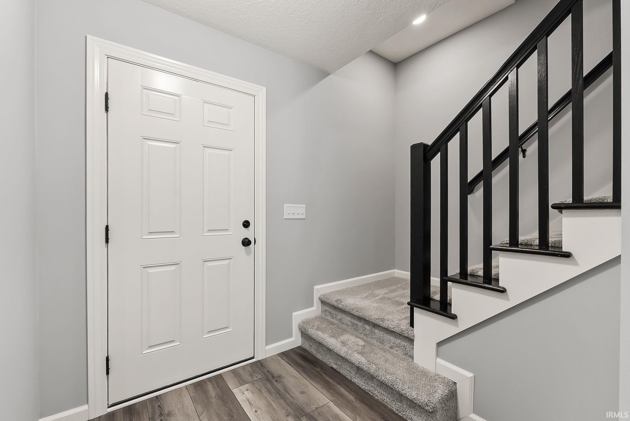 110 Longrifle Road Warsaw IN 46580