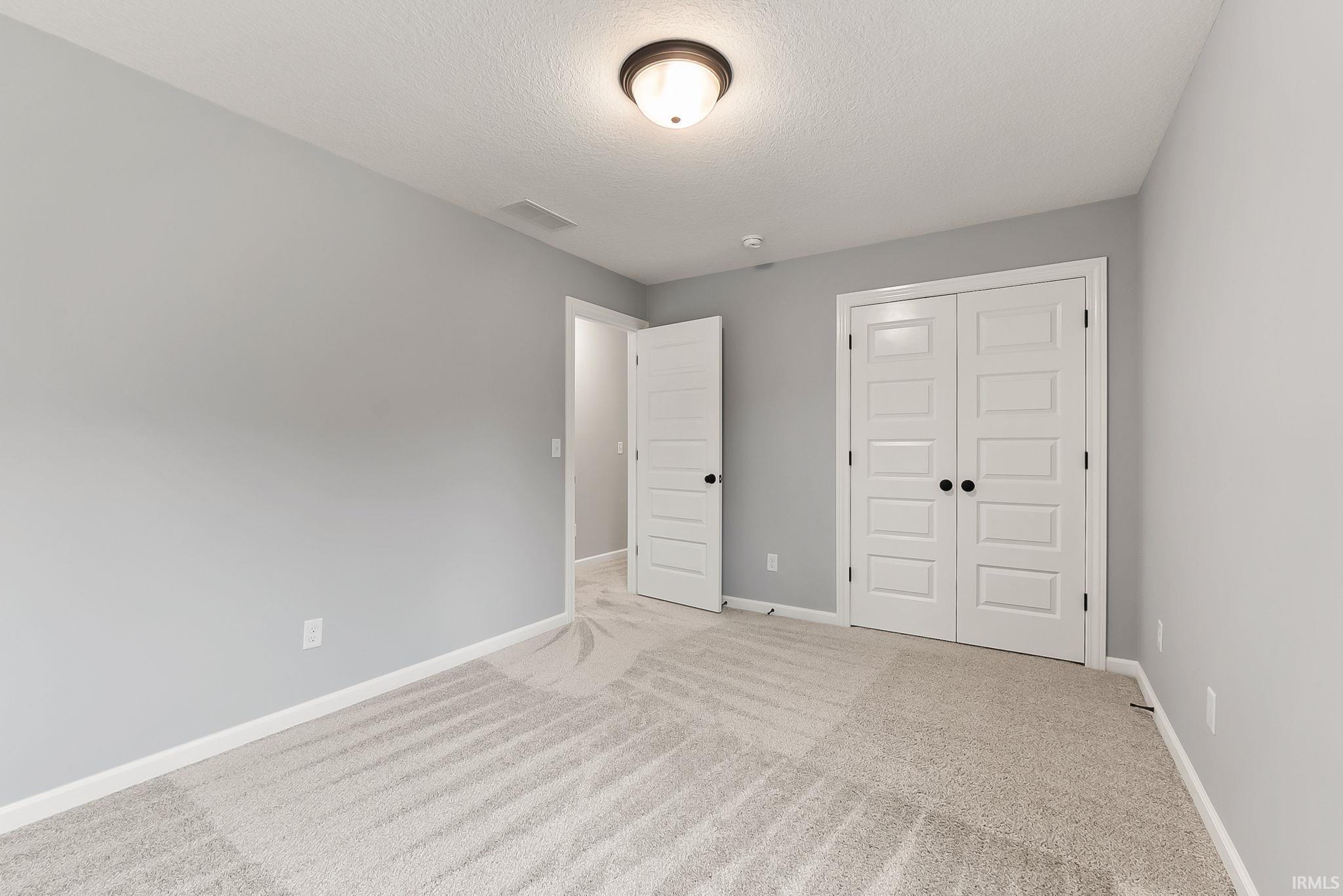 110 Longrifle Road Warsaw IN 46580