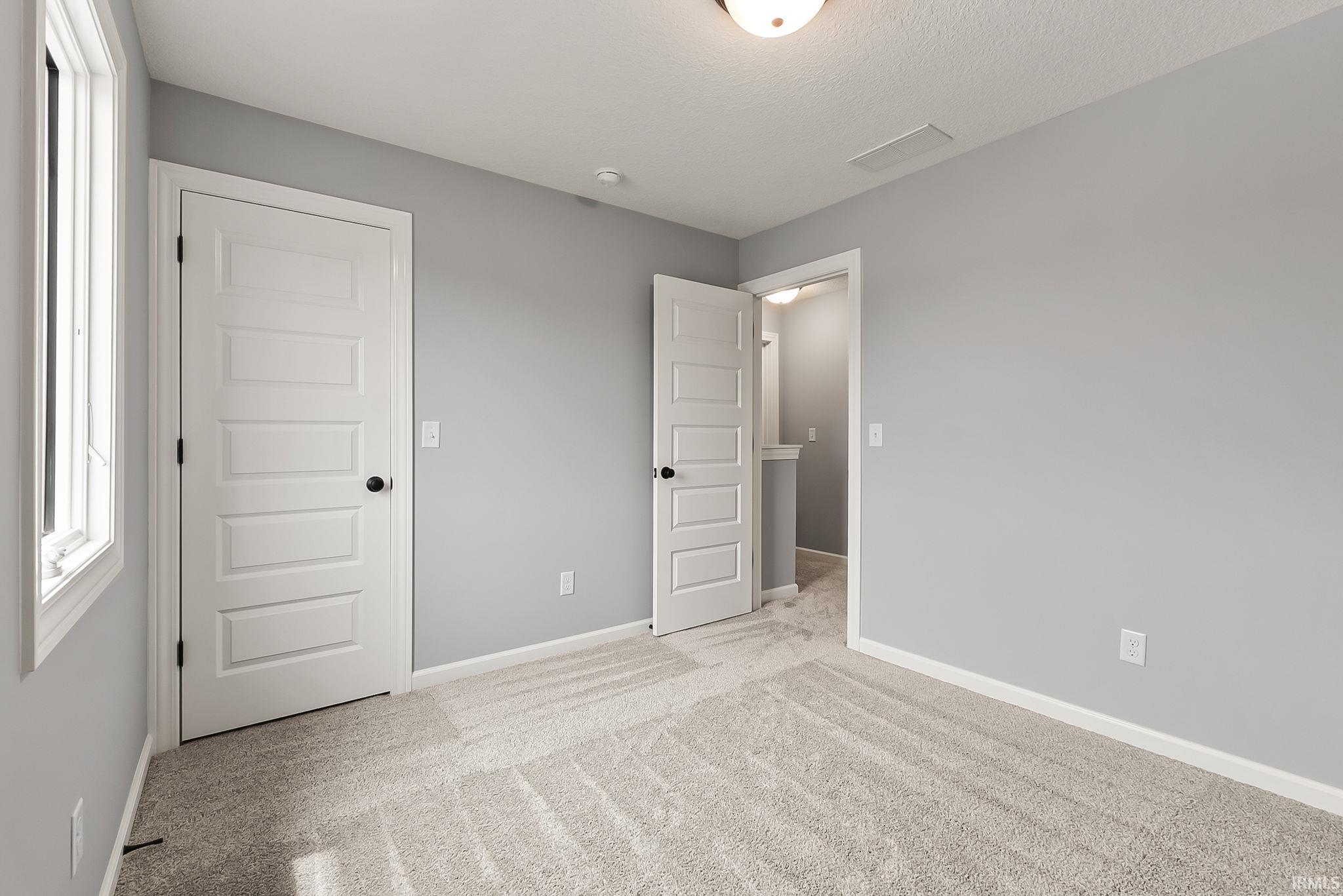 110 Longrifle Road Warsaw IN 46580