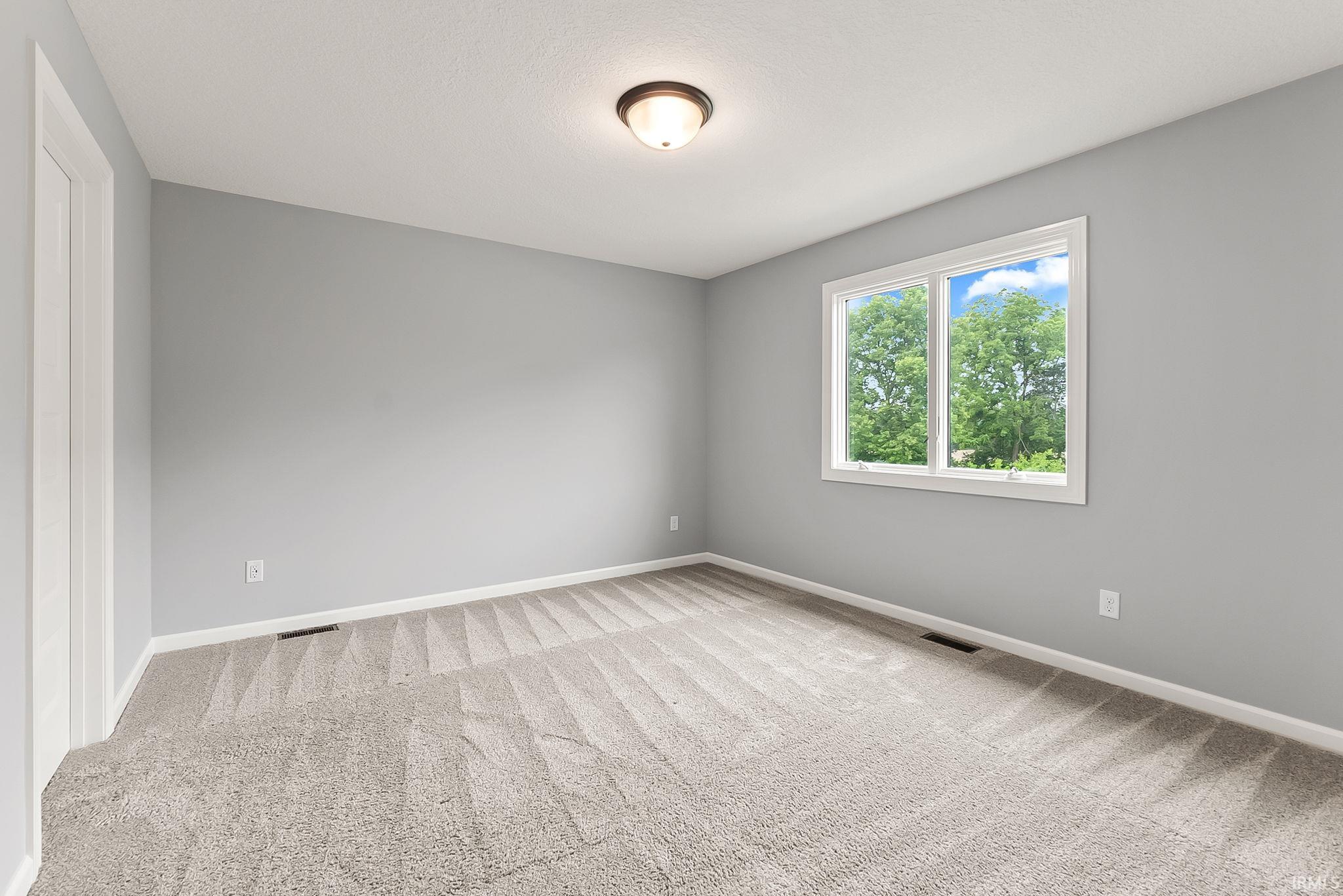 110 Longrifle Road Warsaw IN 46580