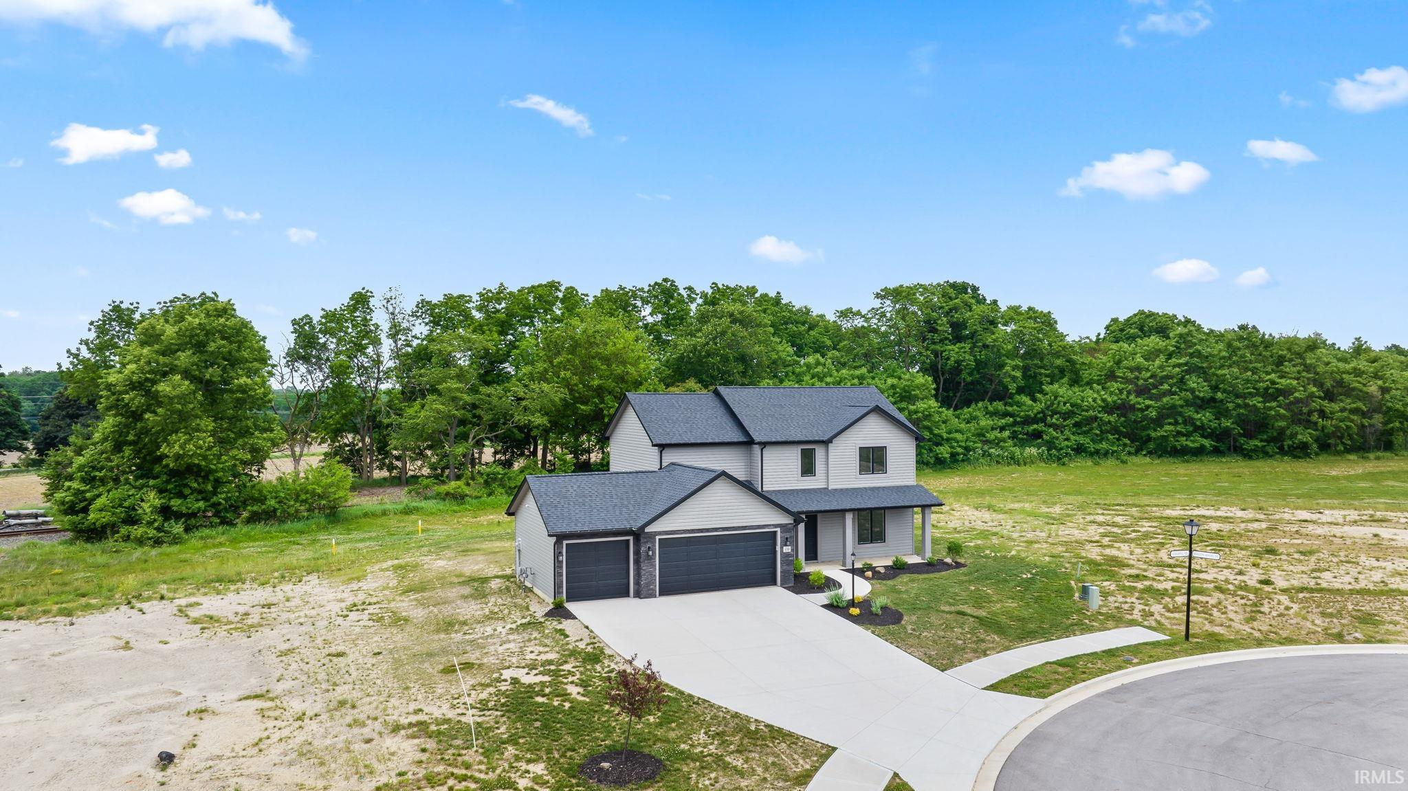 110 Longrifle Road Warsaw IN 46580