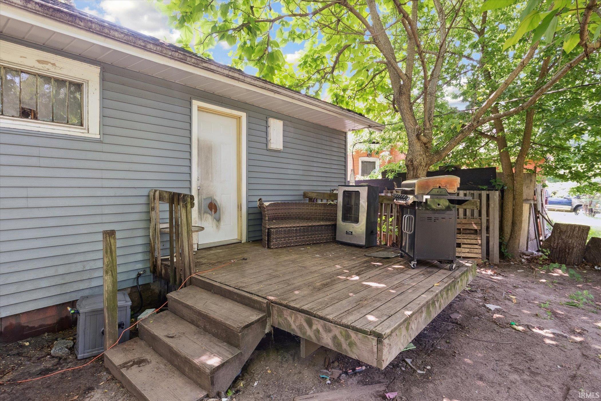 714 W Blaine Avenue Elkhart IN 46516