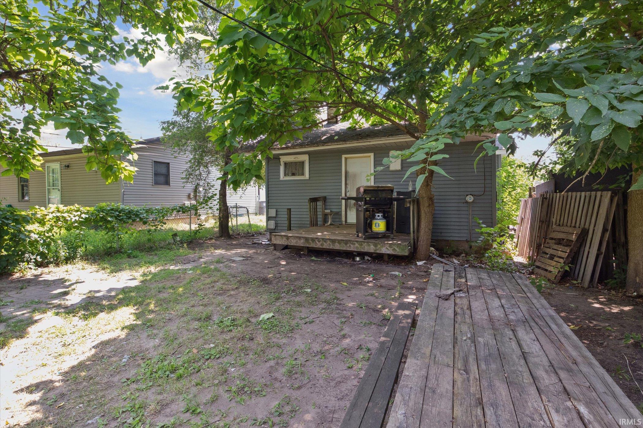 714 W Blaine Avenue Elkhart IN 46516