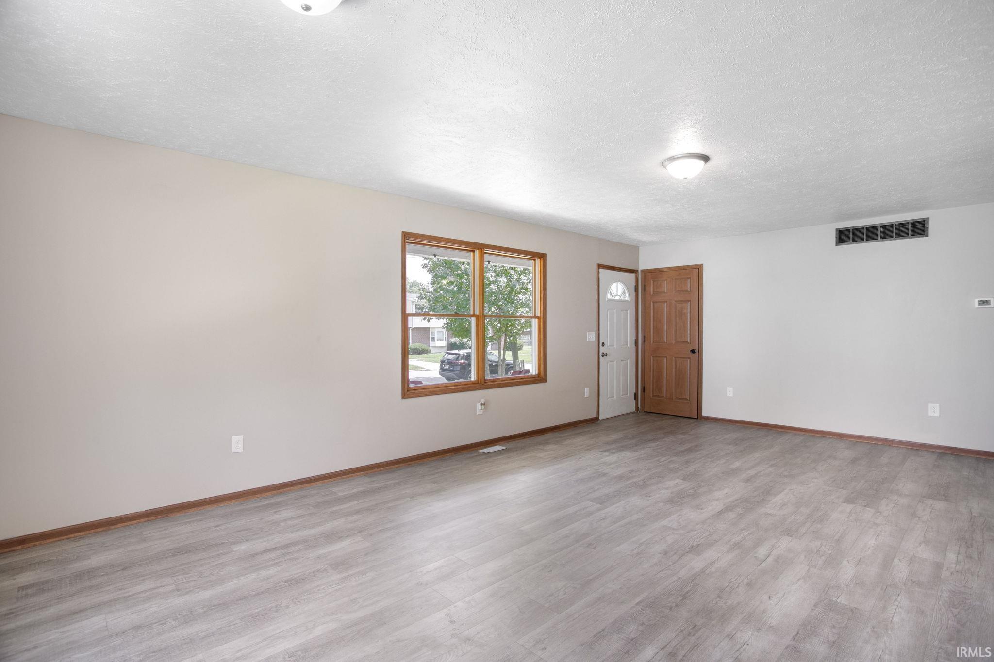 1849 N Meade Street South Bend IN 46628
