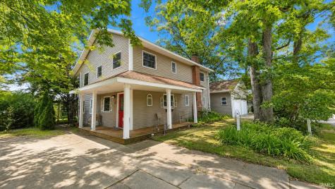 11080 E Iroquois Road Walkerton IN 46574