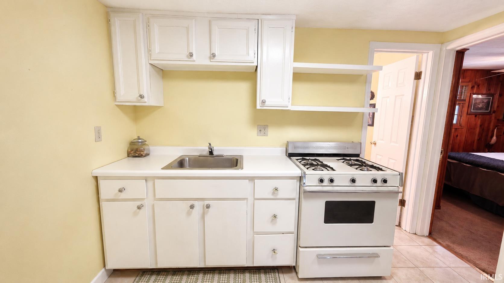 11080 E Iroquois Road Walkerton IN 46574
