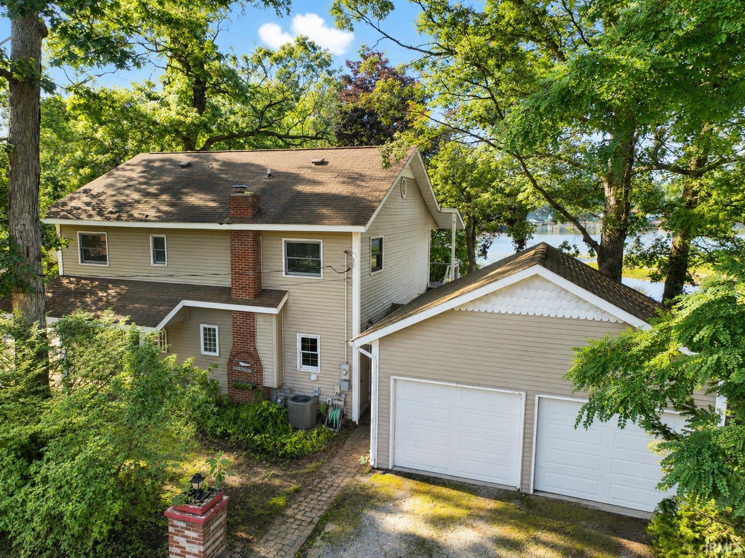 11080 E Iroquois Road Walkerton IN 46574