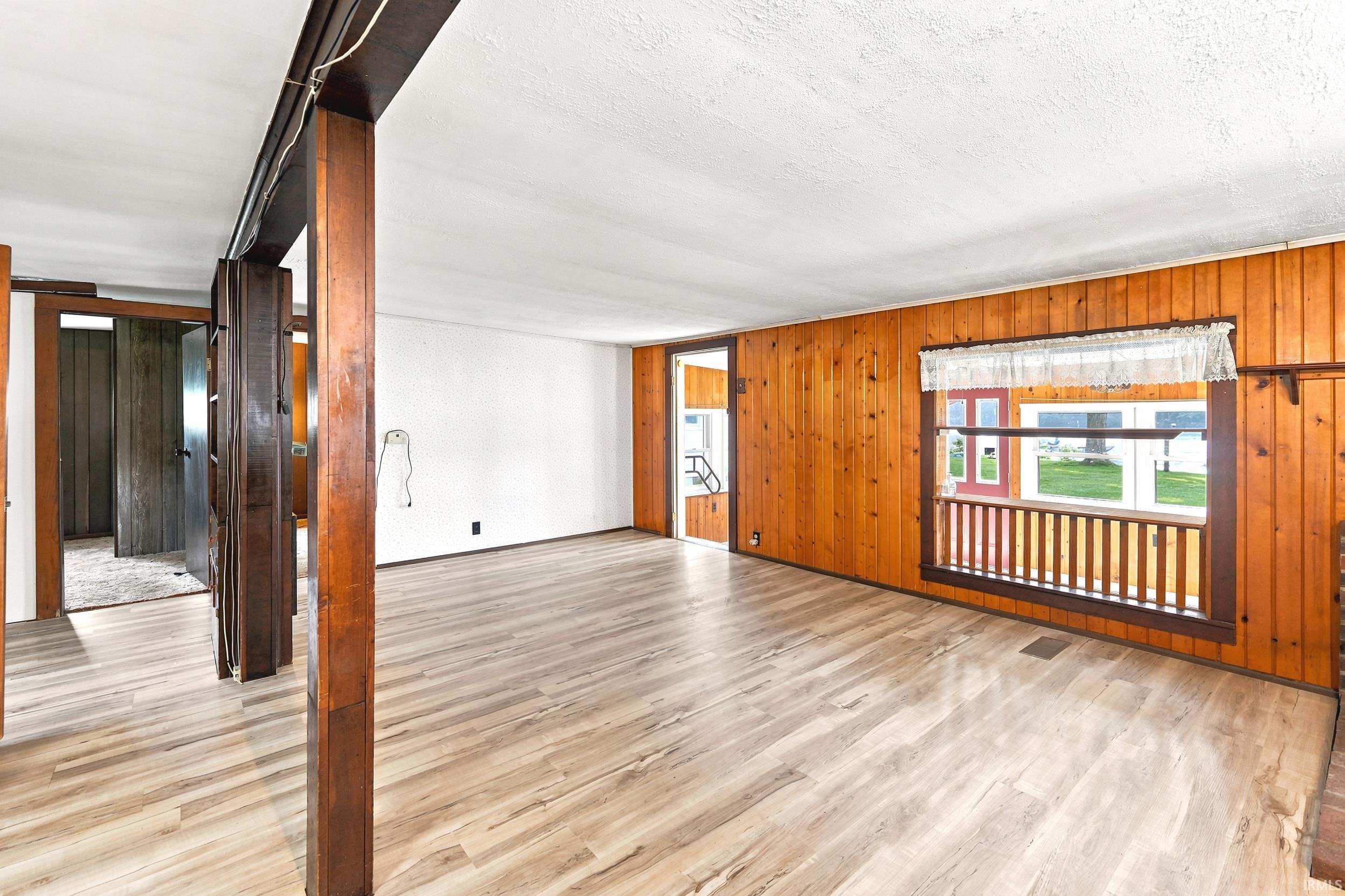 1829 S 445 E Lagrange IN 46761