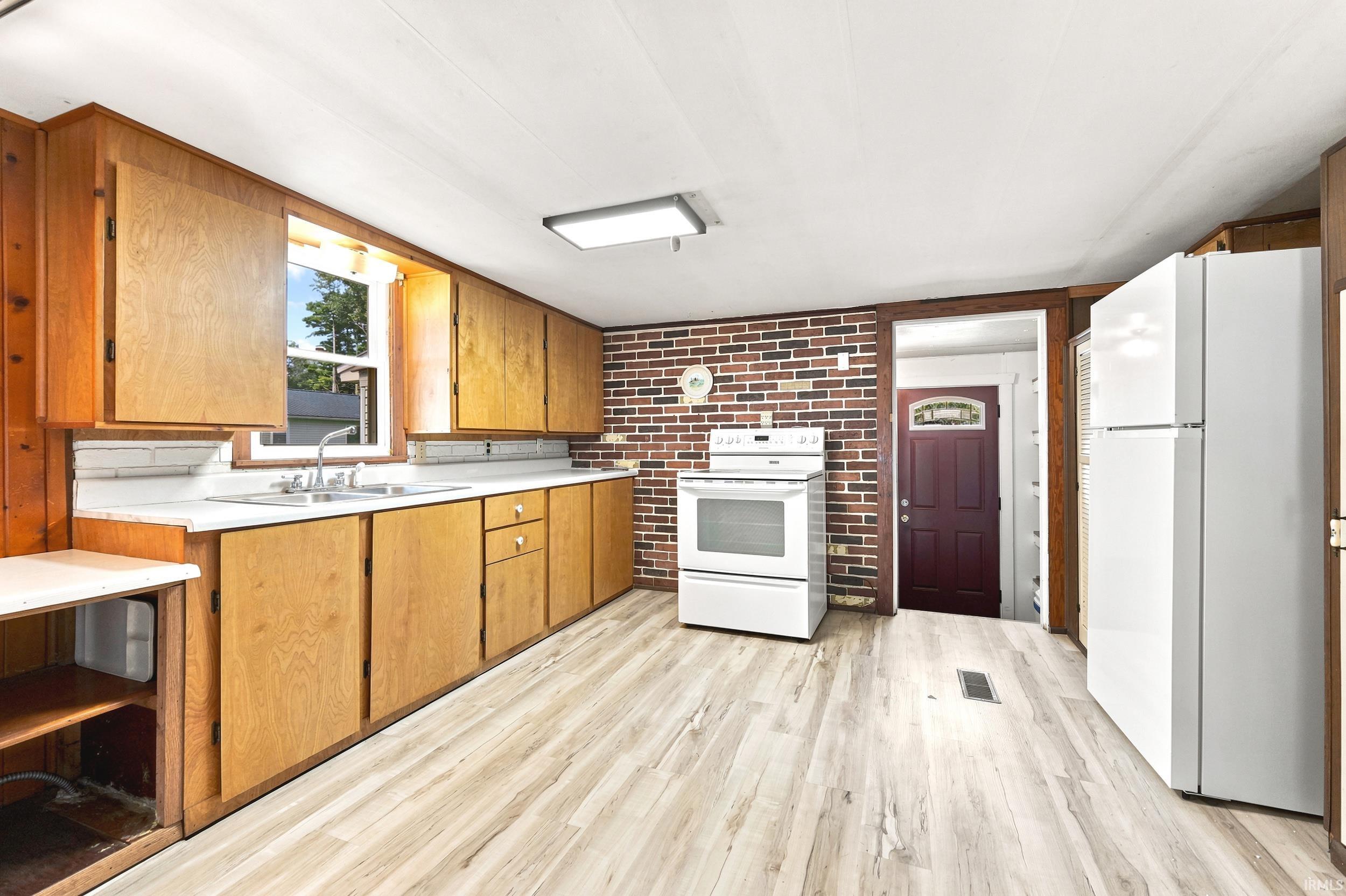 1829 S 445 E Lagrange IN 46761