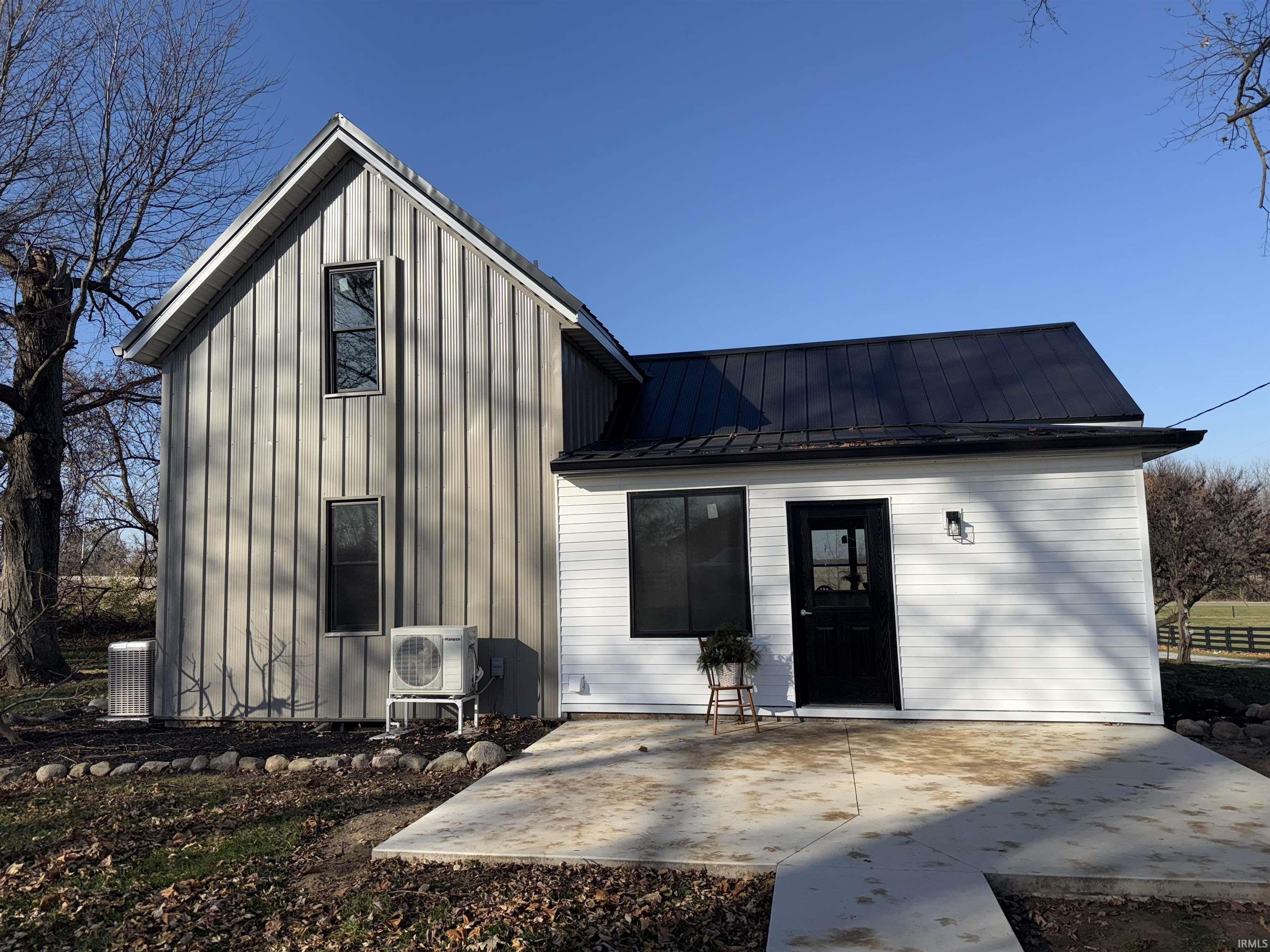 3981 W State Road 110 Road Rochester IN 46975