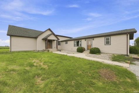 6231 E 600 Gas City IN 46933