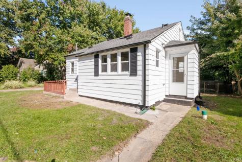 118 Myrtle Street South Bend IN 46637