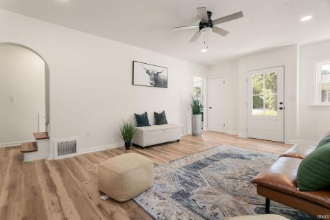118 Myrtle Street South Bend IN 46637