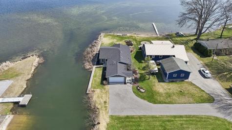 4665 S 895 E Wolcottville IN 46795