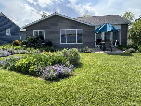4665 S 895 E Wolcottville IN 46795