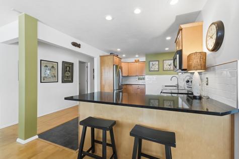 4665 S 895 E Wolcottville IN 46795