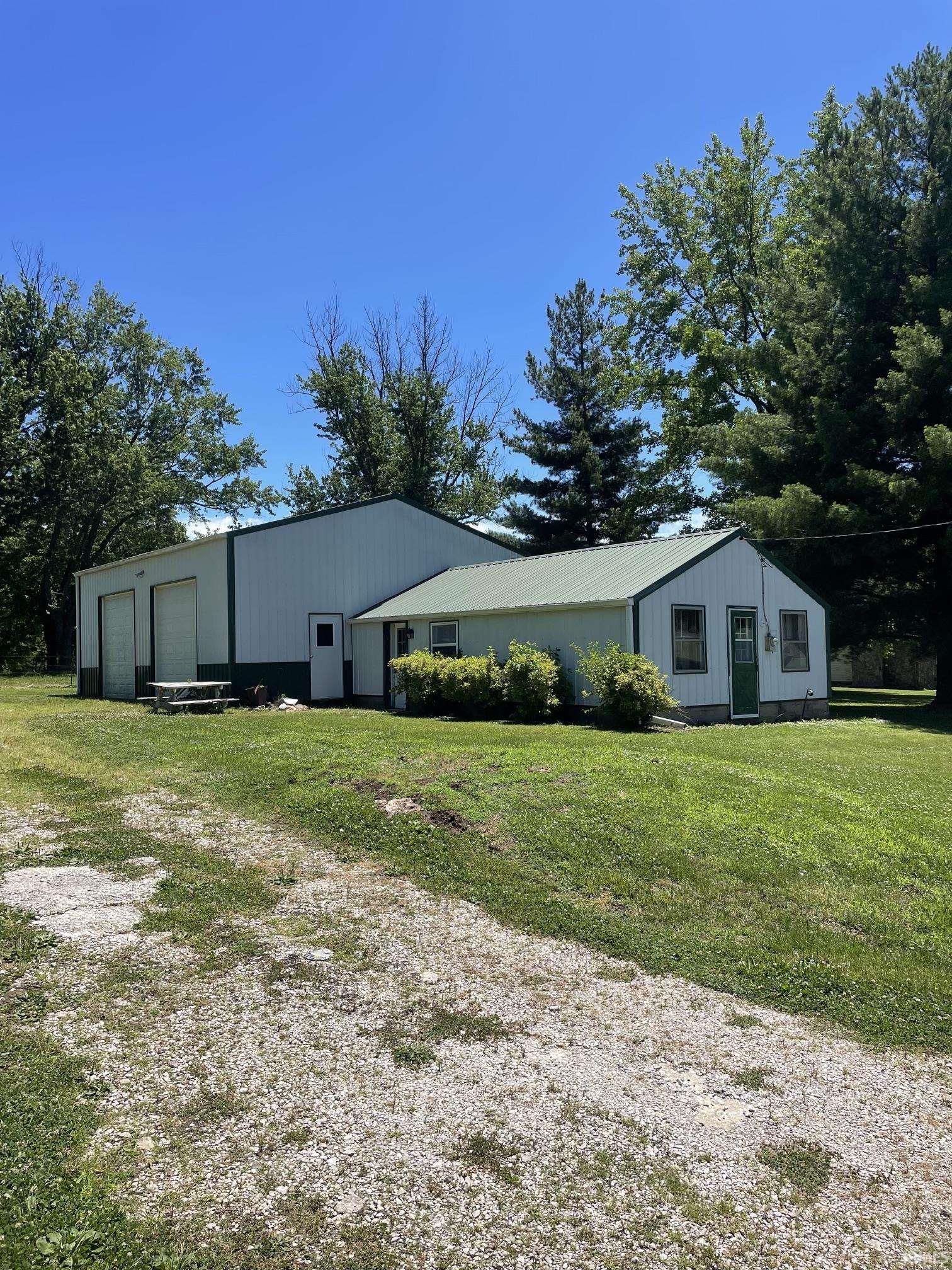 6597 S State Road 159 Highway Carlisle IN 47838