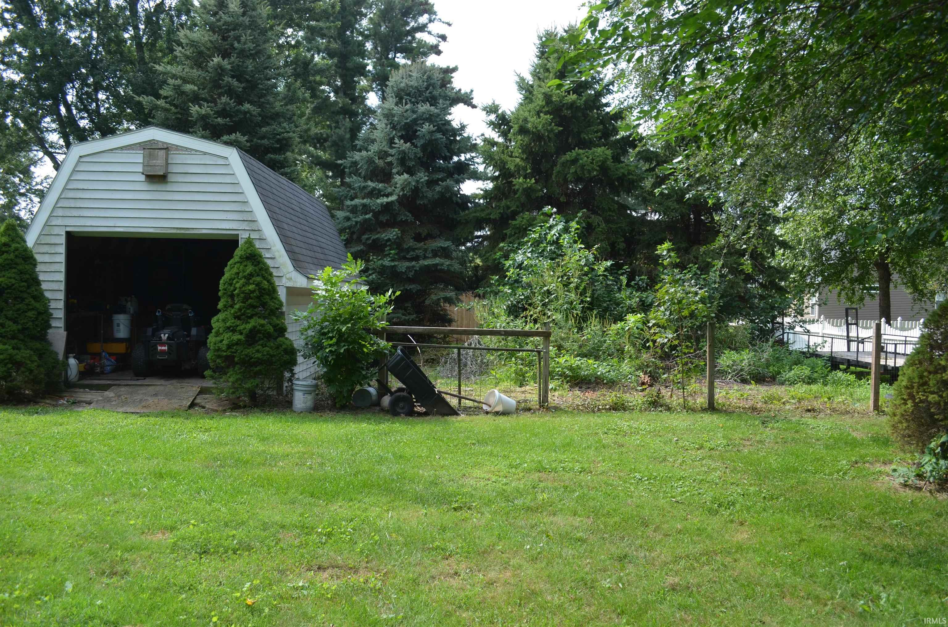1574 N Main Street Nappanee IN 46567