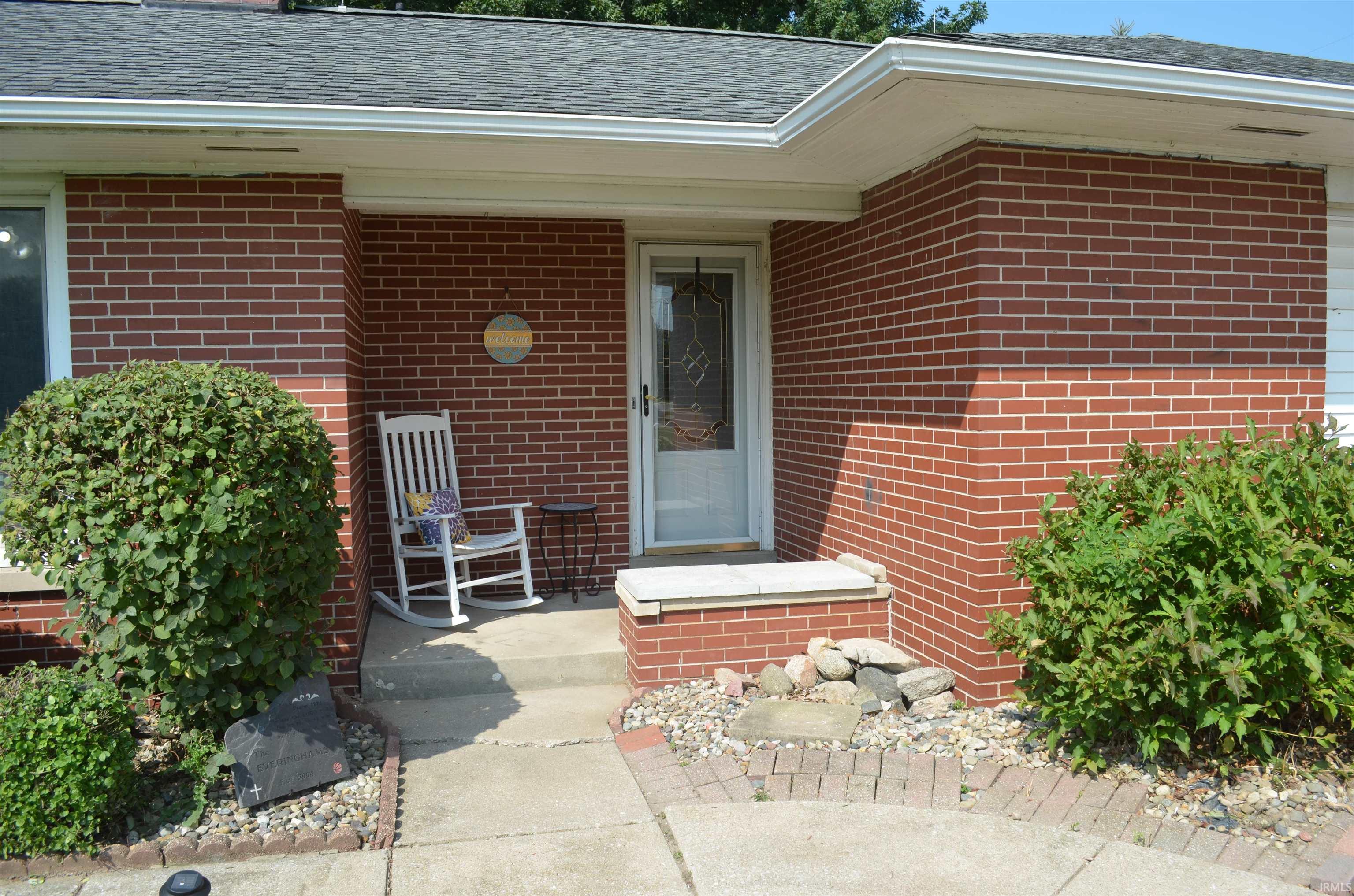 1574 N Main Street Nappanee IN 46567