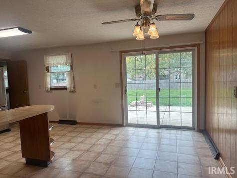 2904 E Royerton Road Muncie IN 47303