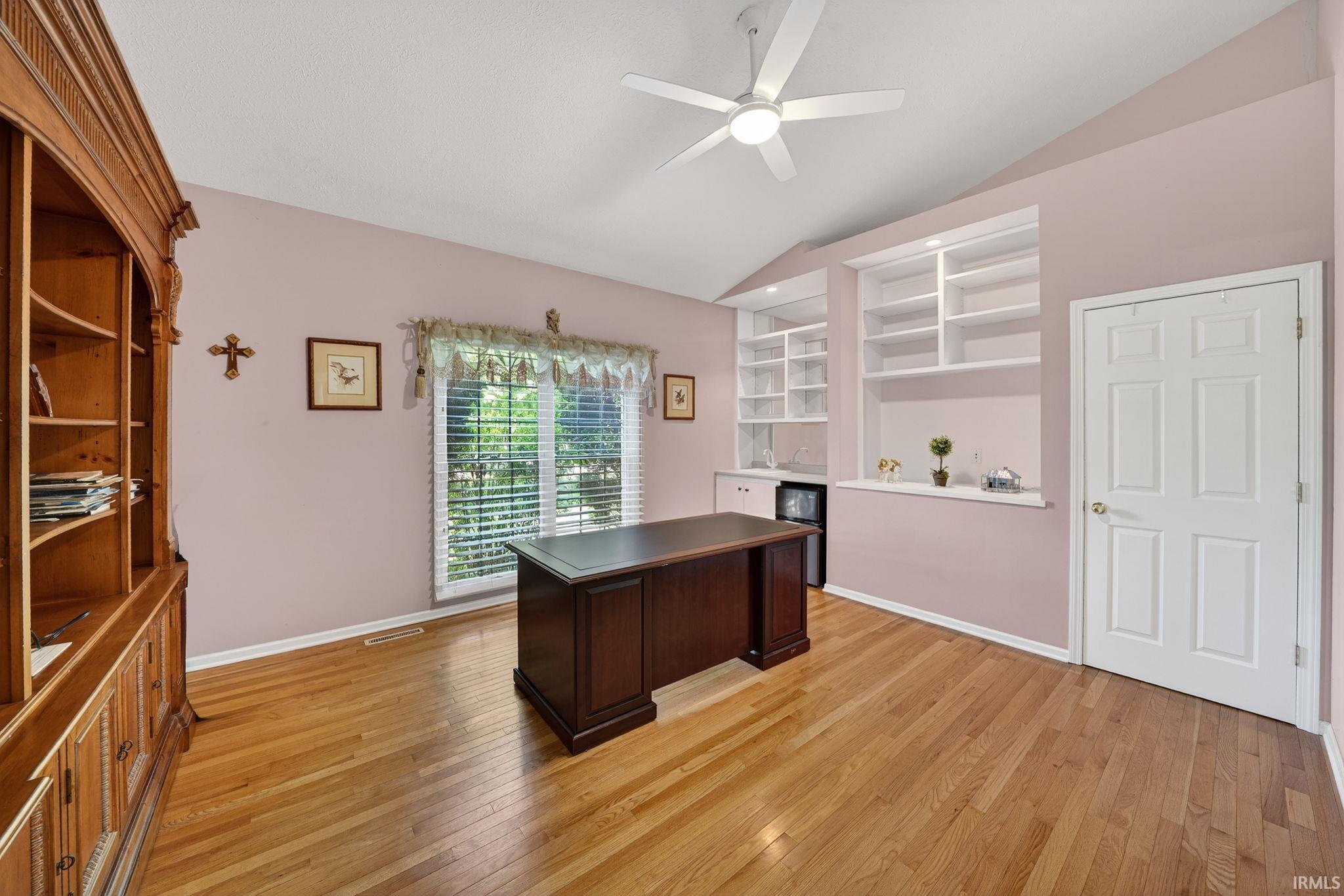 51263 Leeward Point Granger IN 46530